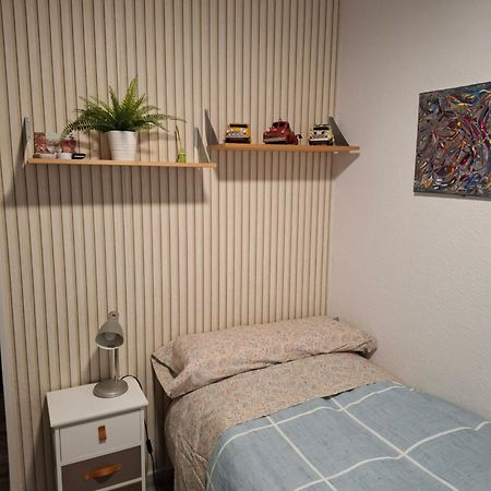 Habitacion Particular Con Bano Privado Севілья Екстер'єр фото