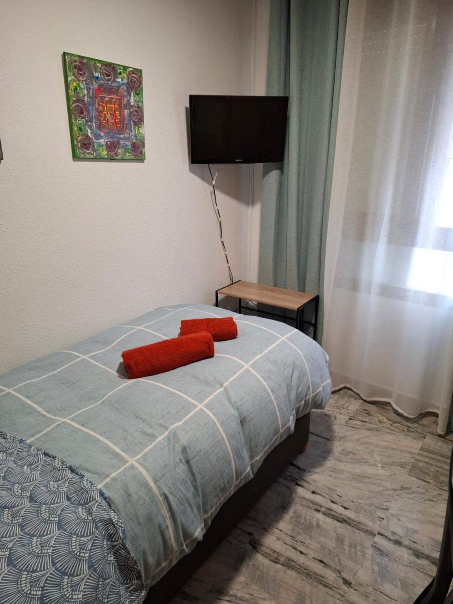Habitacion Particular Con Bano Privado Севілья Екстер'єр фото