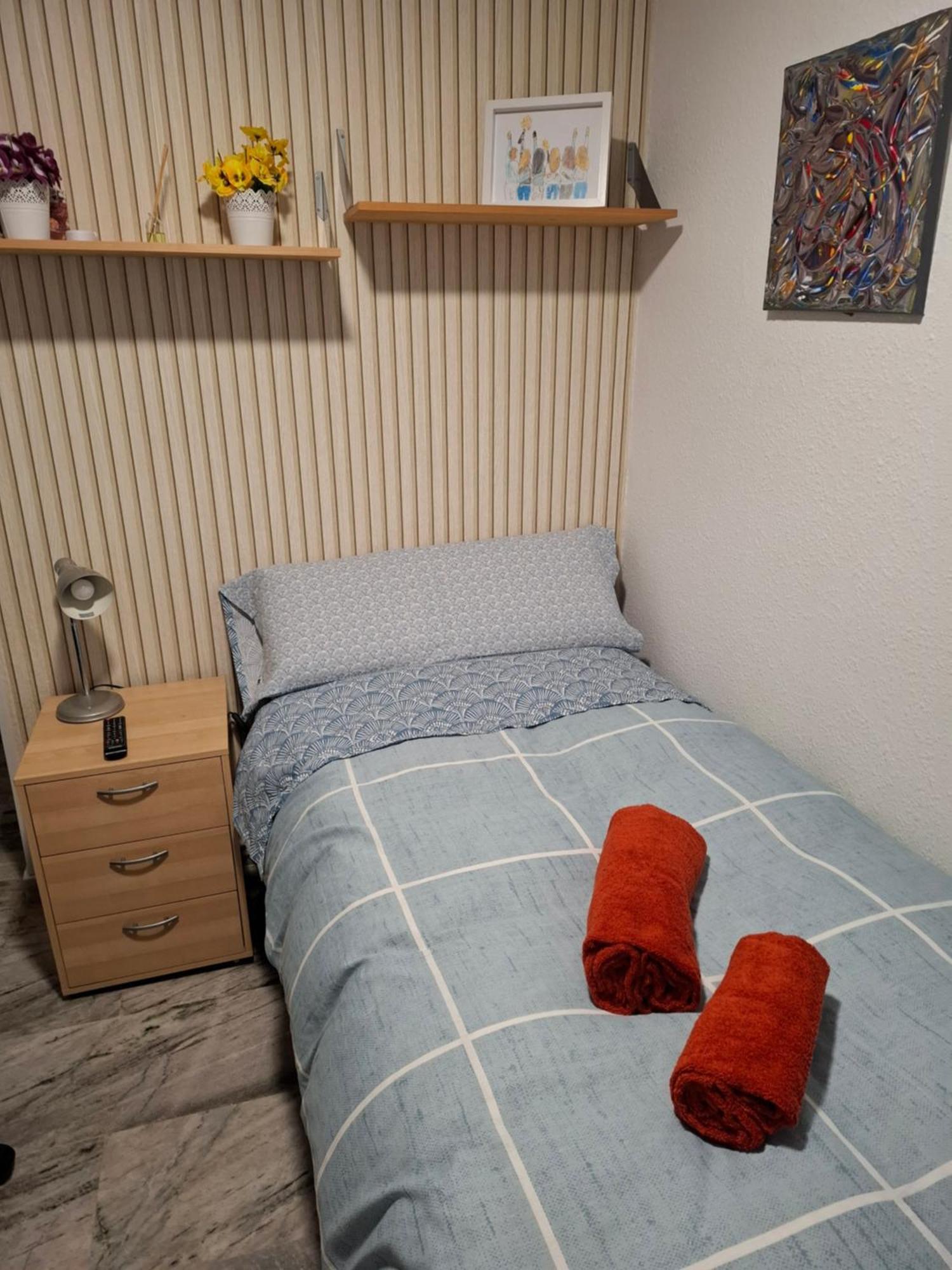 Habitacion Particular Con Bano Privado Севілья Екстер'єр фото